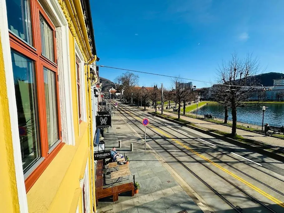 7 Soverom I Hjertet Av Bergen 0*,
